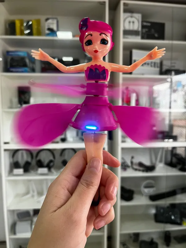 Muñeca voladora recargable - FoxCel