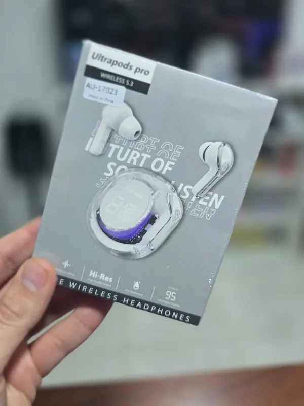 Auriculares Ultrapods Pro - FoxCel