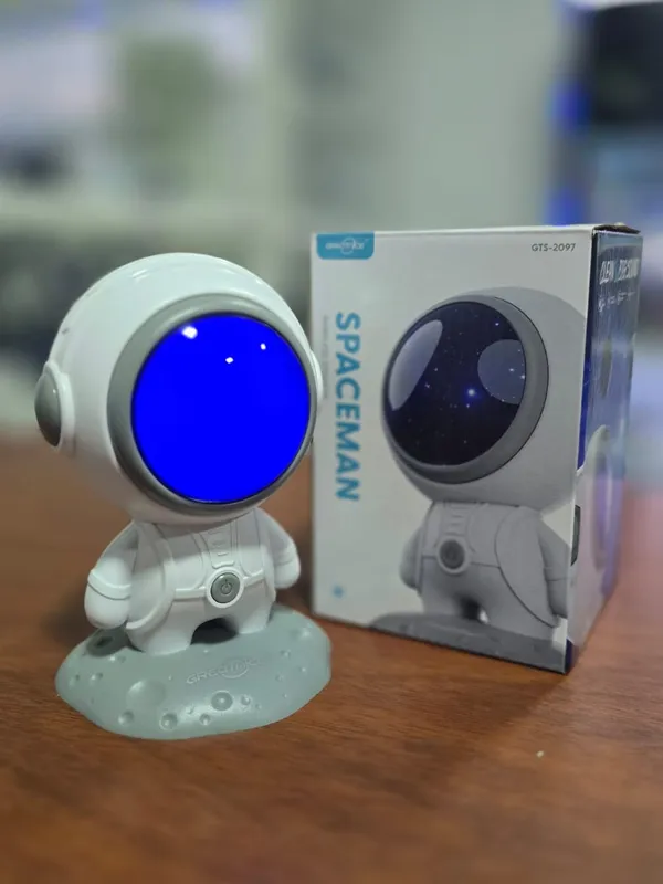 Parlante Astronauta Mini Gts-2097 - FoxCel