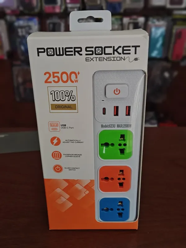 Prolongador Zapatilla ElÉctrica 3 Tomas + 2 Usb + Usb-c 2500w Cable 2m 623u - FoxCel